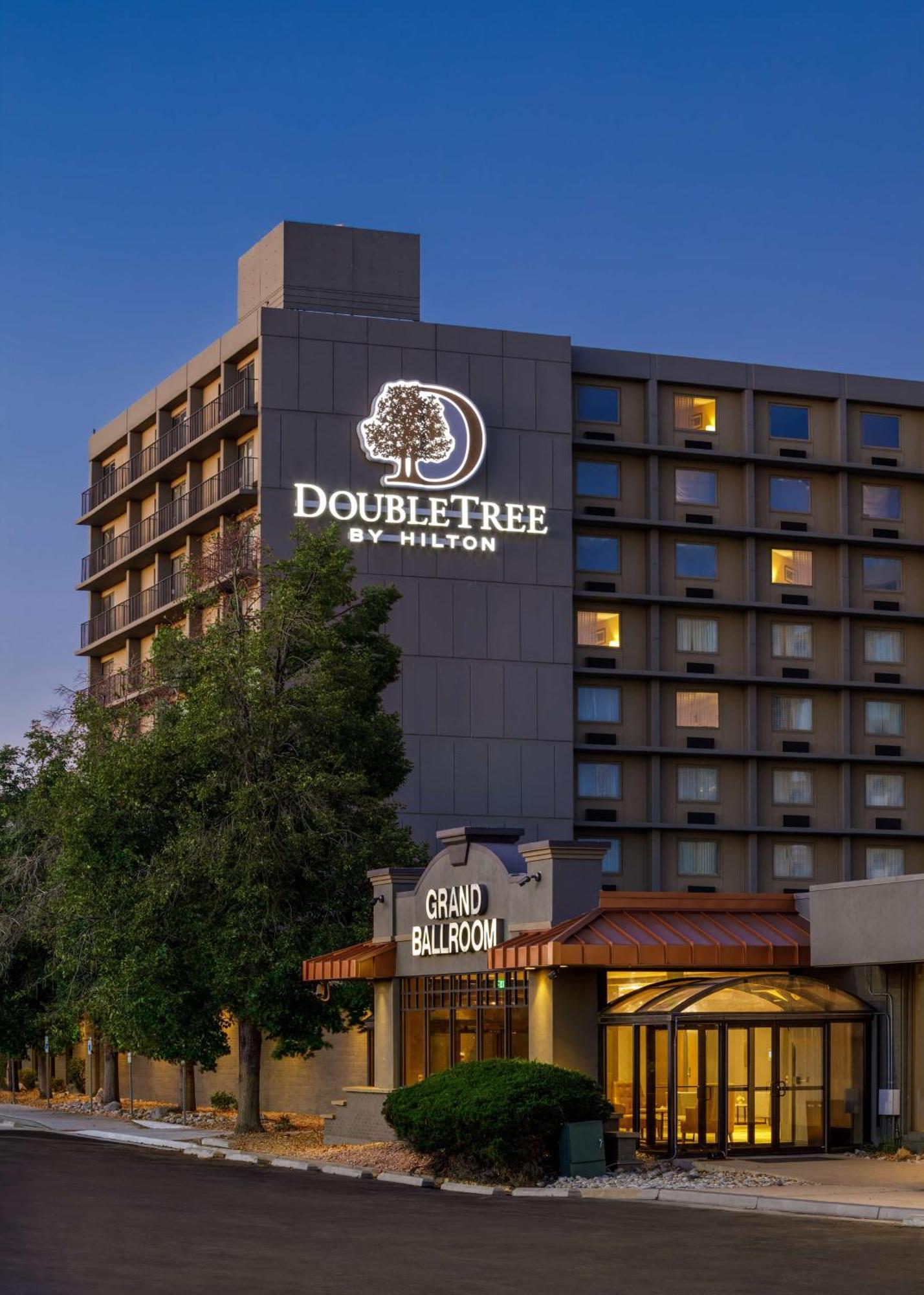 Doubletree By Hilton Hotel Denver Exterior foto